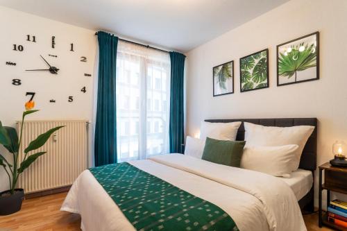 Altstadt Apartment | Modern Apartments Bremen with Netflix