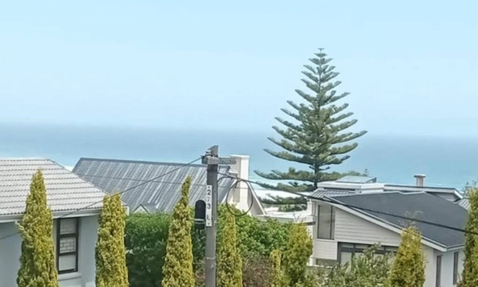 Voelklip Apartment | Modern Beach Home: Views for days