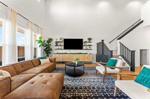 Southwest Ada County Alliance House | Modern Boise Luxury Retreat
