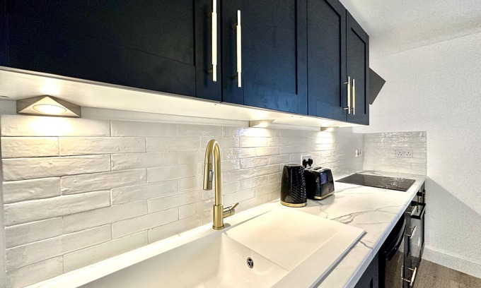 Whitstable Apartment | Modern & Brand New Apartment in Whitstable Centre