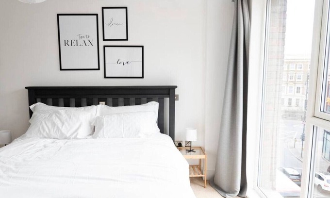 Ferndale Apartment | Modern Brixton Apartment