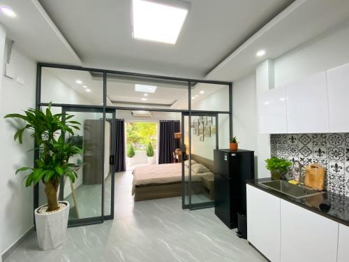Nguyen Thai Binh Apartment | Modern Calmette Home - Central HCMC Comfort & Convenience