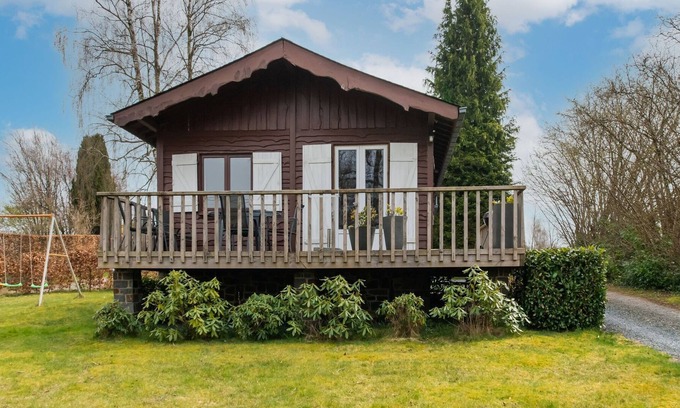 Corbion Ski Chalet | Modern chalet in Bouillon with garden