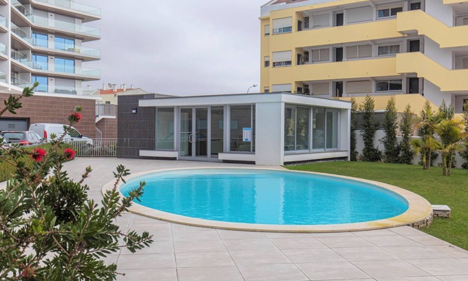 Alges House | Modern & Charming Apartment W/Pool by LovelyStay