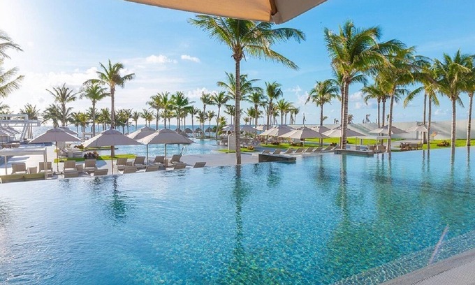 Punta Sam Resort | Modern Chic 2 Bedroom Condo - Private Balcony w/View on Garza Blanca Resort