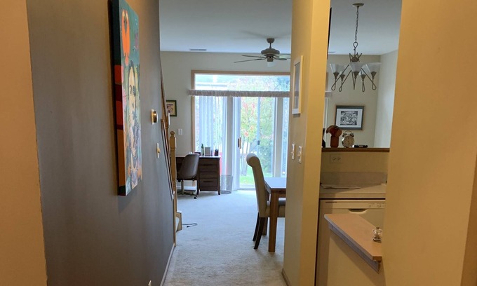 Carpentersville House | Modern, Clean, Peaceful Townhome