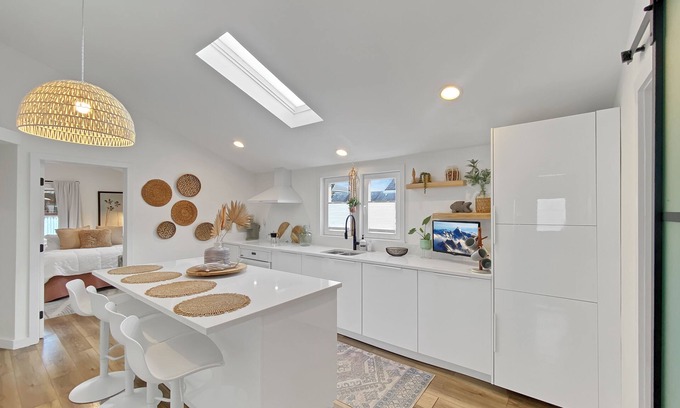 Manasquan House | Modern Coastal Cottage Walk to Town & Shops