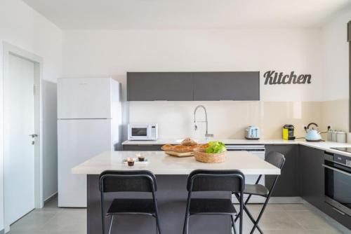 Nahariya Apartment | Modern Comfort Escape by Sea N' Rent