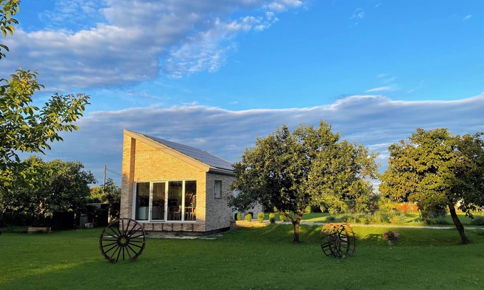 Musestre Cottage | Modern cottage surrounded by nature