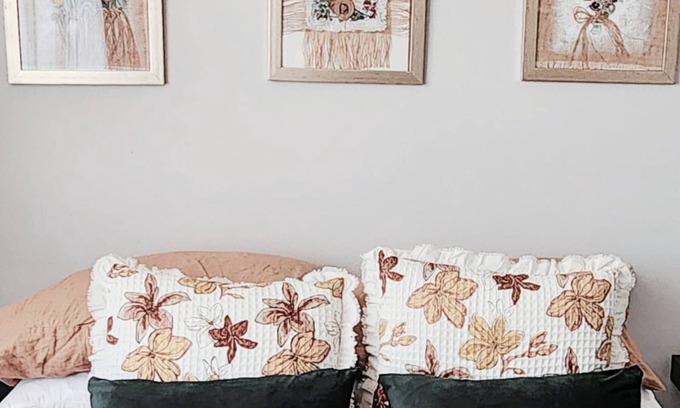 Quinta Normal Apartment | Modern, cozy and equipped shelter.relax in this space in a comfortable bed.