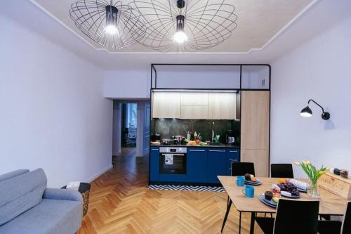 Nowe Miasto Apartment | Modern, cozy apartment, next to the Old Town!