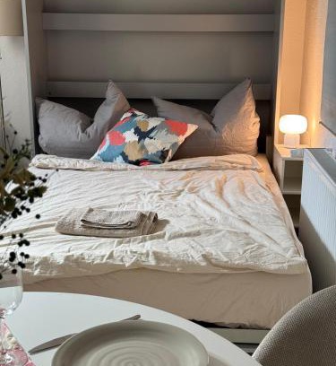 Alexanderfeld Apartment | Modern Cozy Studio Apartment & Terrace