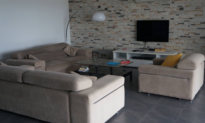 Side Villa | Modern detached villa