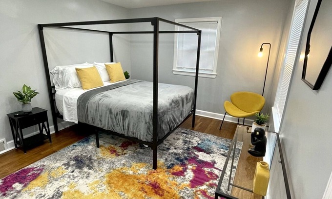 Fairlawn House | ✨Modern Estate✨ DC Row House 3Brd