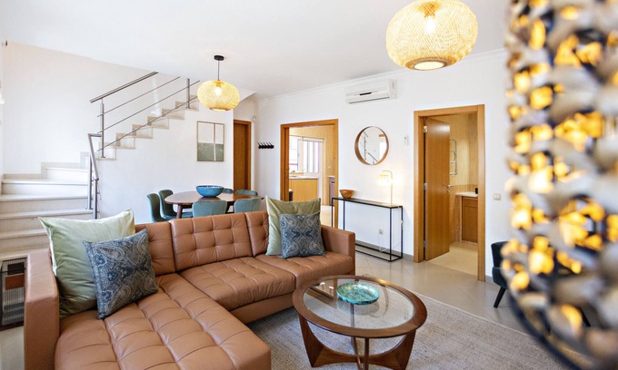 Se Ski Chalet | Modern family home