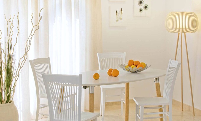 Urbanizacion Marbessa Villa | Modern Family Villa close to the beach & private pool possible to heat.