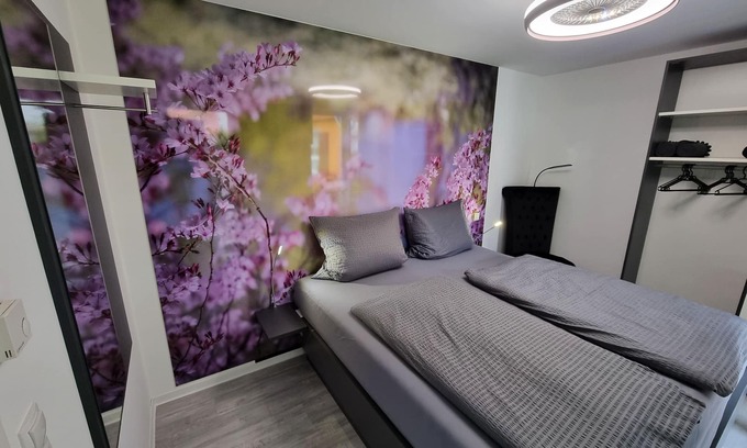 Volkach Apartment | Modern furnished vacation apartment (49 m²) for up to 4 people with whirlpool bathtub