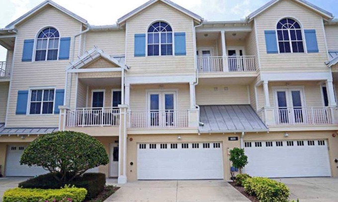 Cape Haze House | Modern gated renovated 3BR townhome near beaches & Boca G with resort amenities!