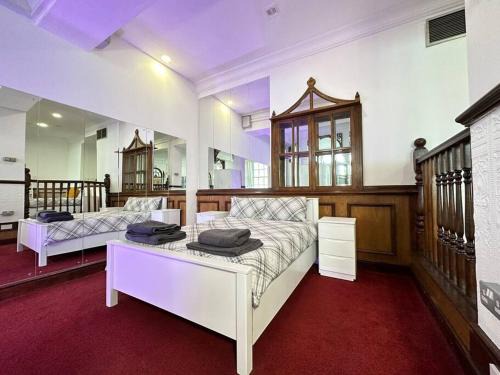 Dudley Apartment | Modern Haven in Dudley with Free Parking!
