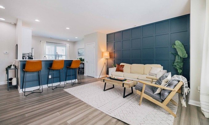 Midtown House | Modern & Hip 2BD Apt in Central Brush Park!