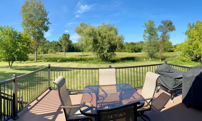 Marinette House | Modern Home on Trout Creek in Peshtigo “Fire City” w/Spacious Backyard & Deck!