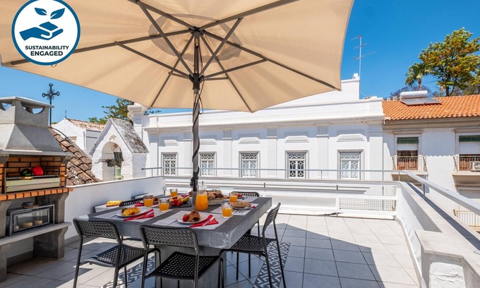 Tavira Ski Chalet | Modern Home with Rooftop in Central Tavira