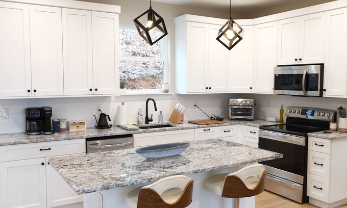 Rossville House | Modern home with sweeping views of Lookout Mountain just 5 miles from downtown
