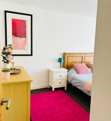 St Leonards-On-Sea Apartment | Modern house in central St Leonards