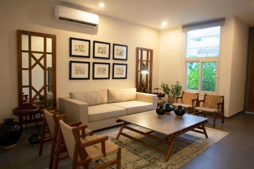 Merida Municipality House | Modern House Surrounded By Nature