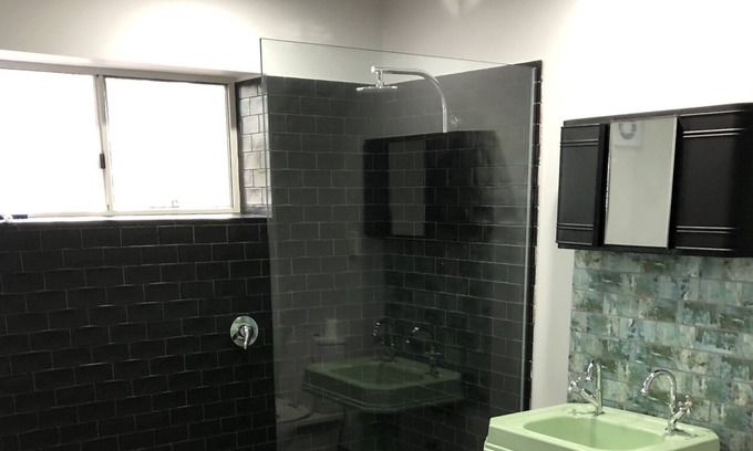 Iluka Apartment | Modern industrial self contained dwelling one bedroom pet friendly