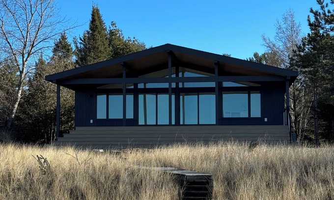 Harbor Springs Cottage | Modern Lake Michigan Private Beach Cottage