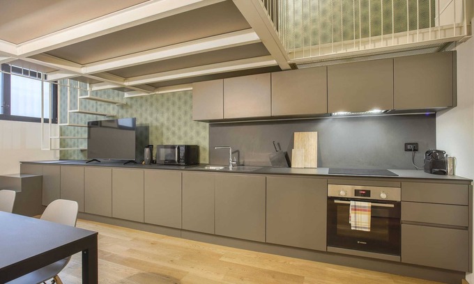 Zona Risorgimento House | Modern Loft in Porta Venezia