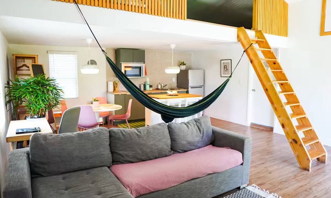 Seybold House | Modern Loft, perfect romantic getaway