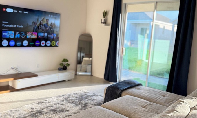 Haines City House | Modern Lux 3BR Home Near Disney, Lego Land, and Universal