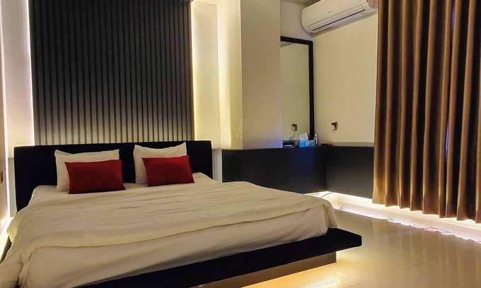 Uttara Apartment | Modern Luxe Studio Apartment in Uttara Near Airport