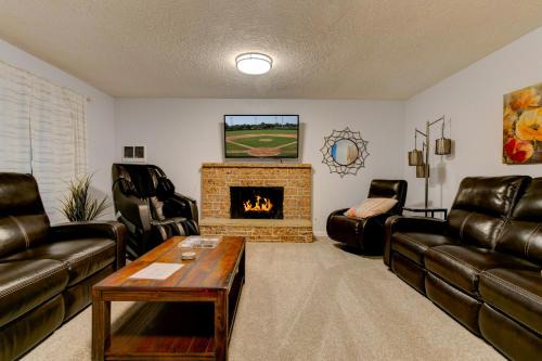 Vancouver House | Modern Luxuries in a Quiet Convenient Location