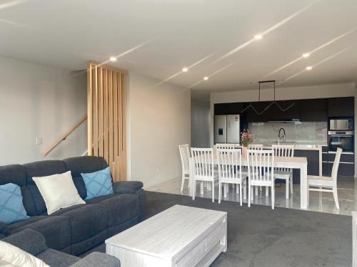 Wigram Villa | Modern luxury four bedroom house