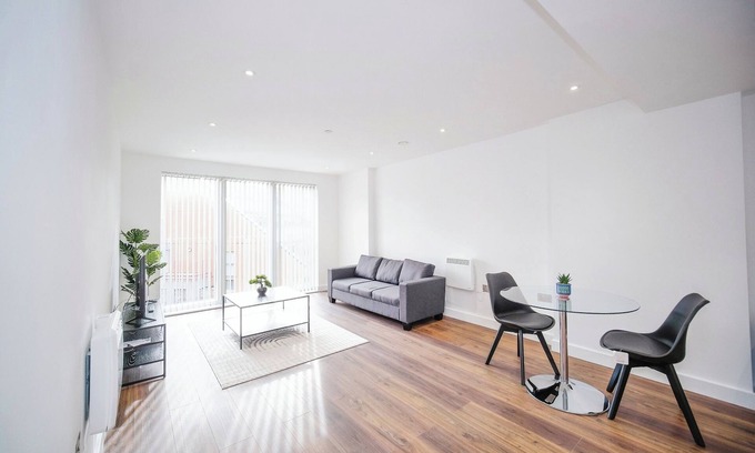 Bracknell Apartment | Modern Luxury - Grand Exchange Bracknell