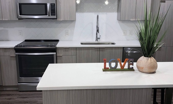 Buckhead Apartment | Modern Luxury in Midtown Atlanta