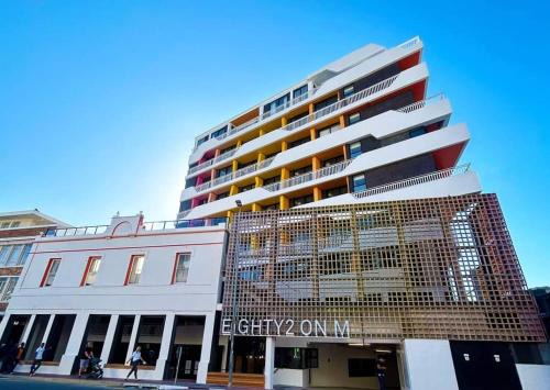 Claremont Apartment | Modern Micro Apartment Sea-Point