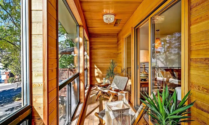 East End House | Modern mid century vibe in the foothills