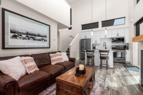 Whitefish House | Modern Mountain Townhouse at The Quarry