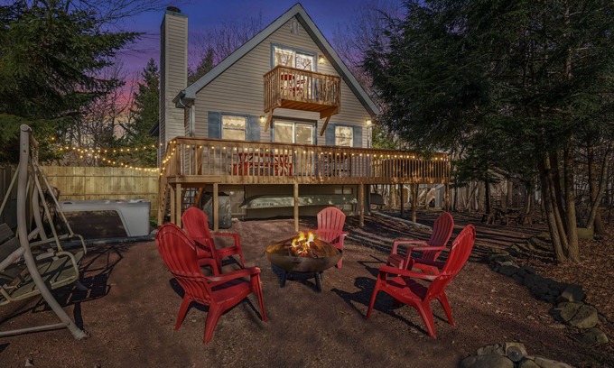 Long Pond Ski Chalet | Modern Nature Escape with HotTub & GameRoom