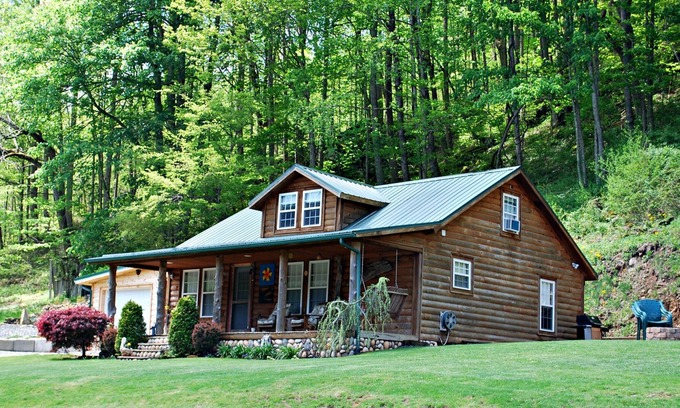Warrensville Cabin | Modern Nest-Quaint Riverfront cabin with fire pit, WIFI