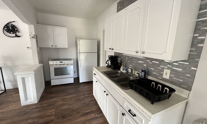 Biddeford Apartment | Modern One-bedroom apartment in downtown Biddeford