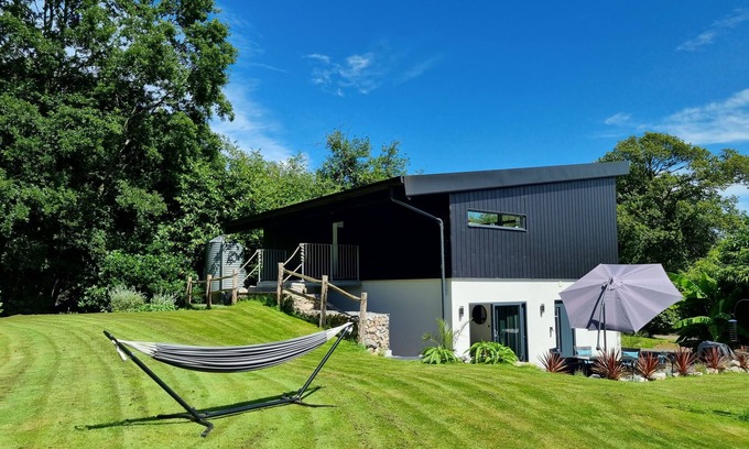 Exeter House | Modern, open plan property outside Exeter and Dartmoor, with stunning views.