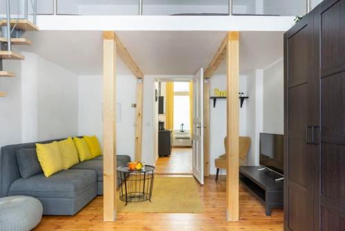 Wedding Apartment | MODERN plus AC plus SelfCheckIn