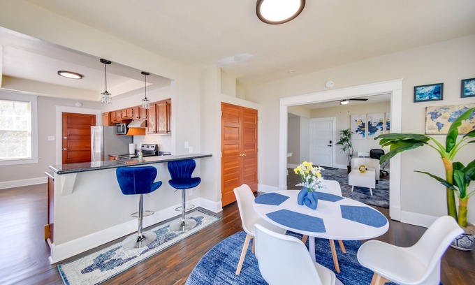 Portsmouth Apartment | Modern Portsmouth Apartment: Walk to Norfolk Ferry