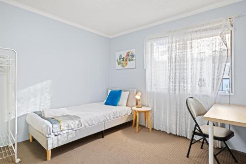 Liverpool House | Modern Private Single Room - Centrally Located at Liverpool - Shared Bathroom