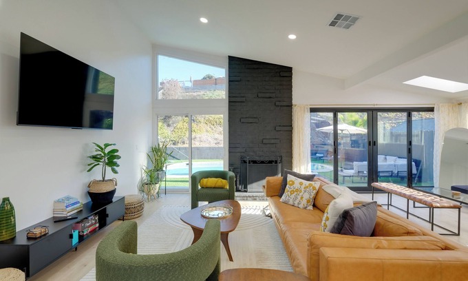 Lake Murray House | Modern Retreat w/Outdoor Oasis in San Diego